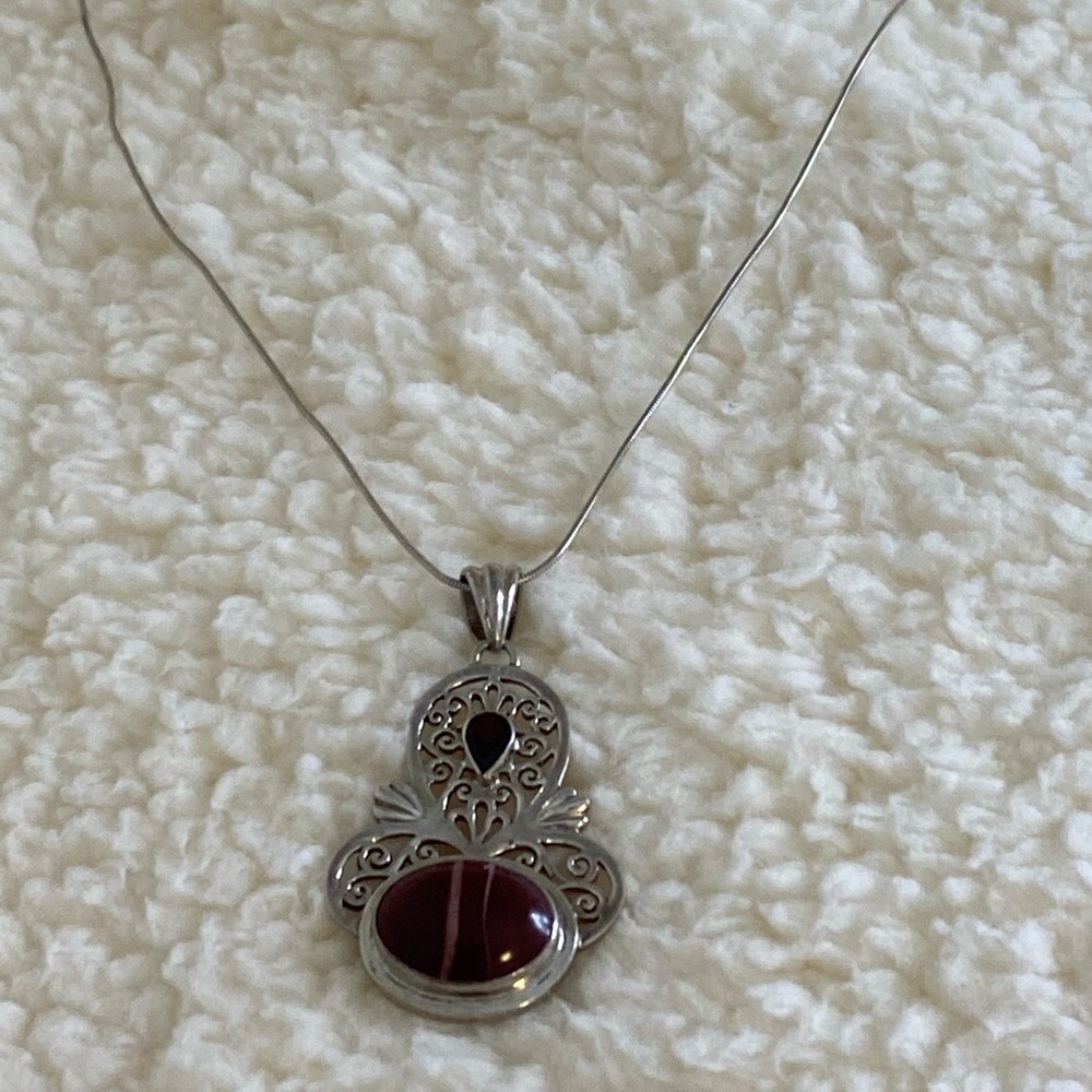 Beautiful Sterling Sterling Necklace from Nepal